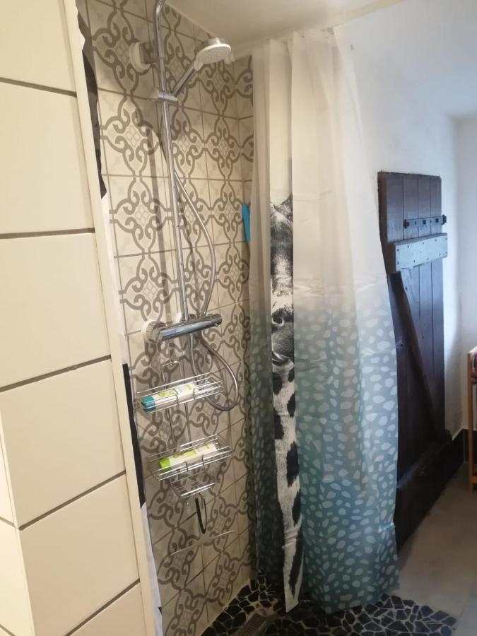Kleine Galerie Apartment Fuer 3 Mit Kueche Kamin Netflix Parken Und Hofladen Steinhofel Zewnętrze zdjęcie