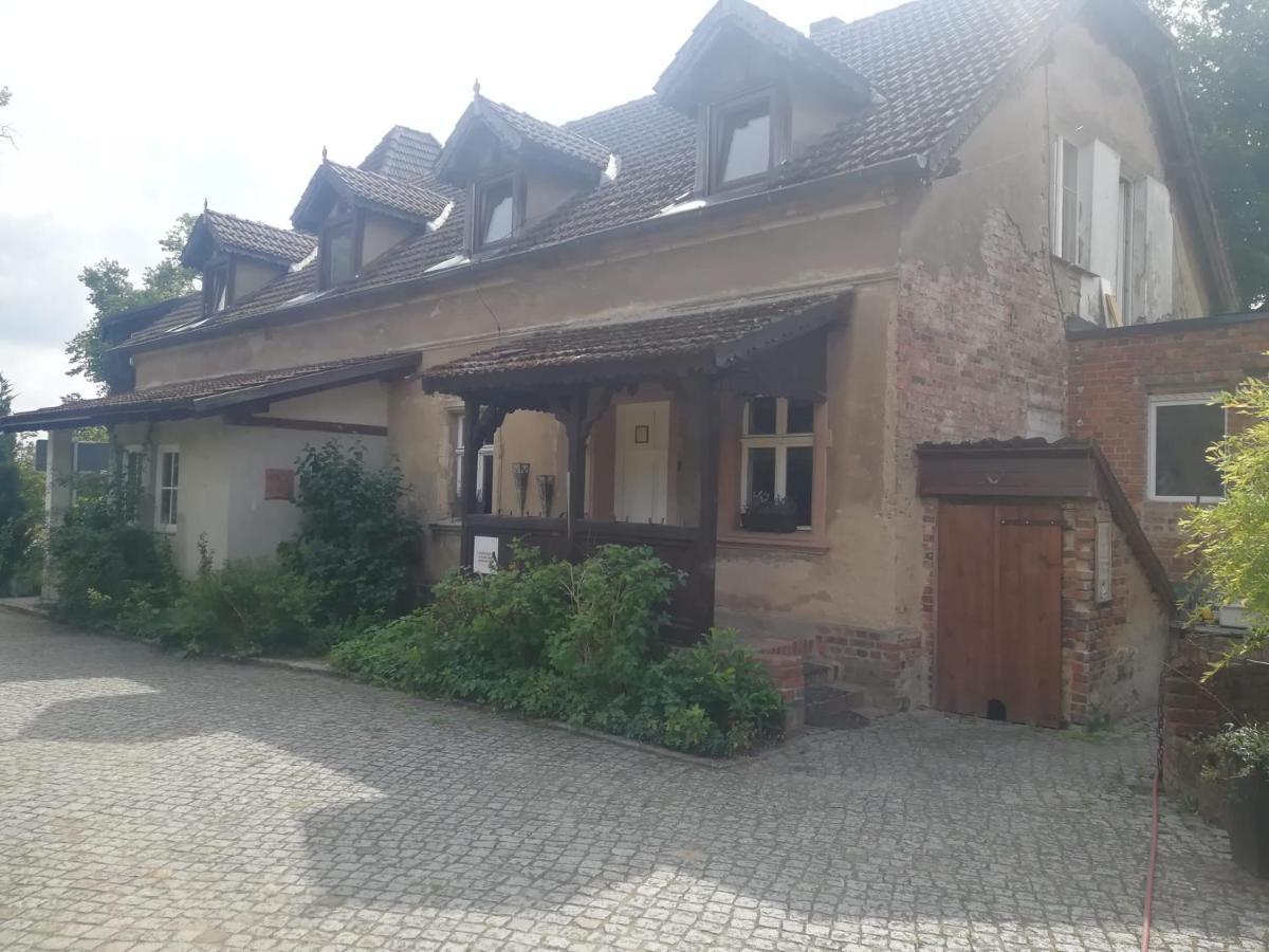 Kleine Galerie Apartment Fuer 3 Mit Kueche Kamin Netflix Parken Und Hofladen Steinhofel Zewnętrze zdjęcie