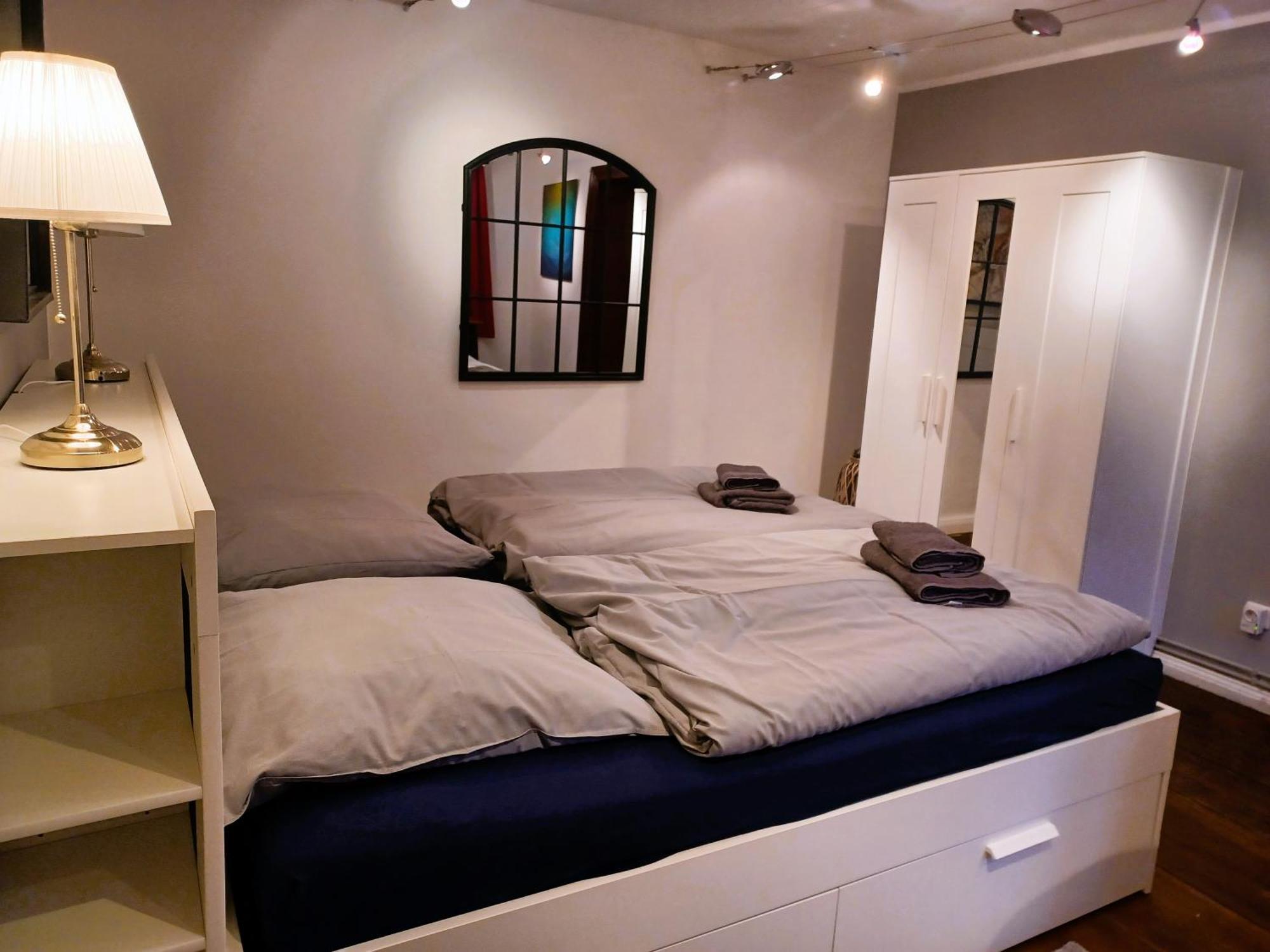 Kleine Galerie Apartment Fuer 3 Mit Kueche Kamin Netflix Parken Und Hofladen Steinhofel Zewnętrze zdjęcie